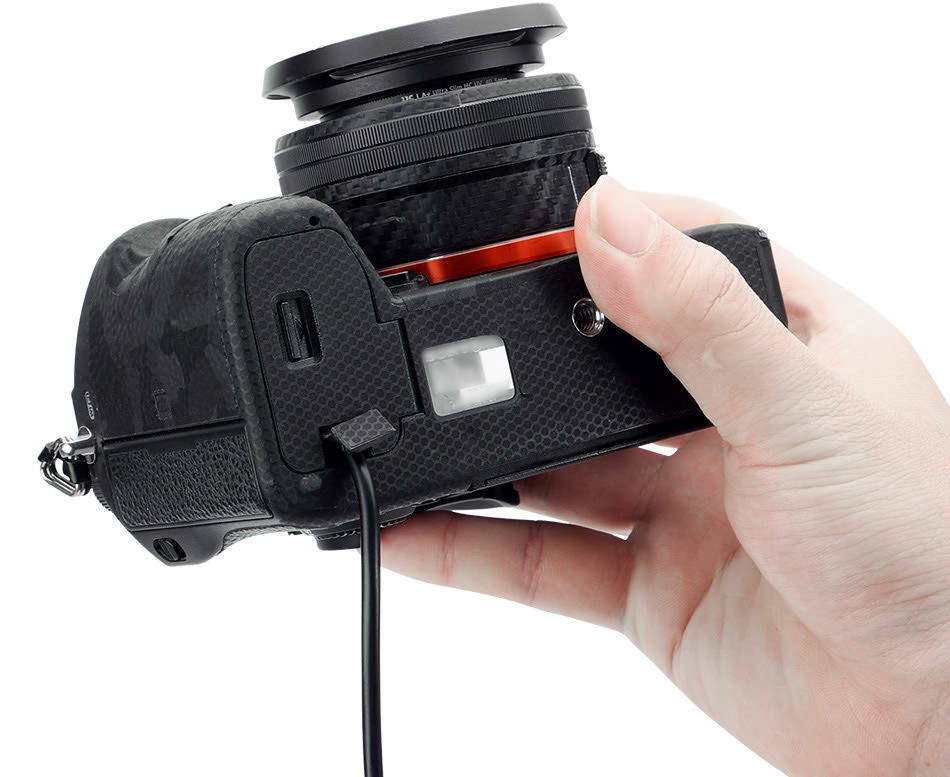 Сетевой адаптер для камер с аккумулятором Sony NP-FZ100