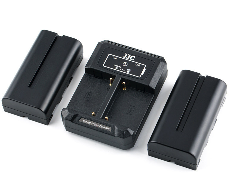 Комплект 2 аккумулятора Sony NP-F330 / F550 / F570 + QC 3.0 зарядное устройство