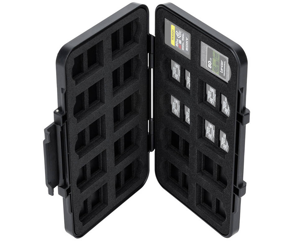 Защитный бокс на 20 CFexpress Type A и 40 microSD карт памяти