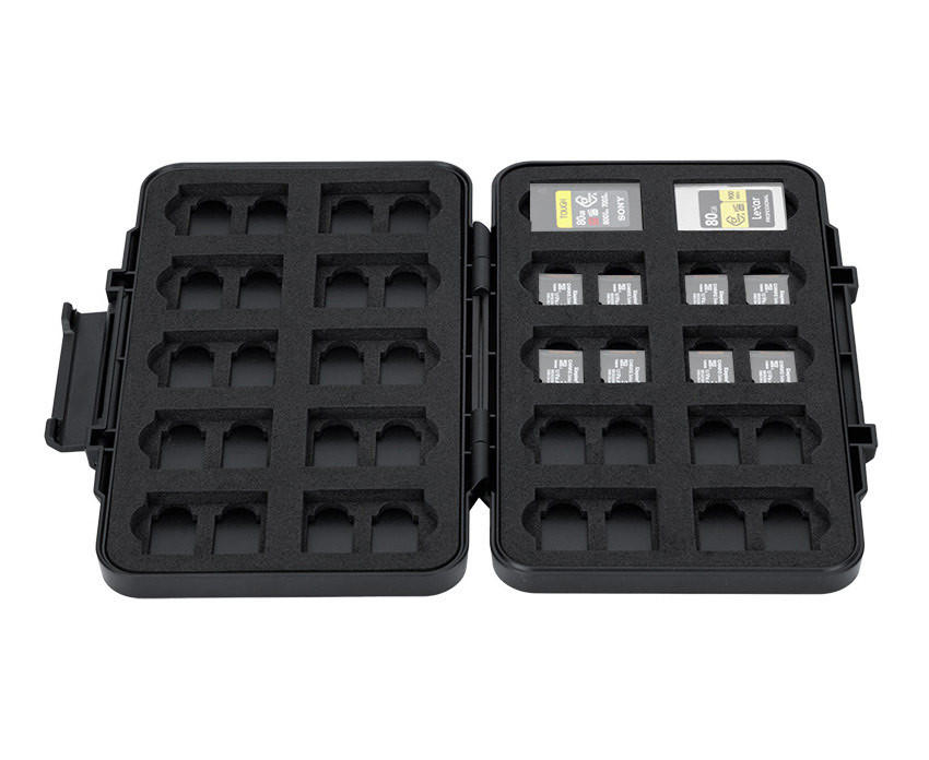Защитный бокс на 20 CFexpress Type A и 40 microSD карт памяти