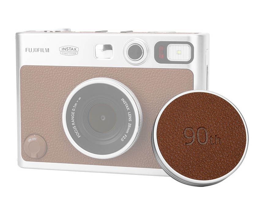 Крышка объектива Fujifilm instax mini EVO коричневая