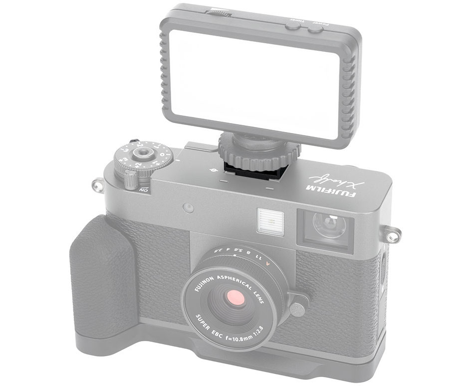 Дополнительный хват для Fujifilm X Half (чёрный цвет)