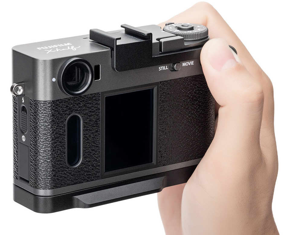Дополнительный хват для Fujifilm X Half (чёрный цвет)