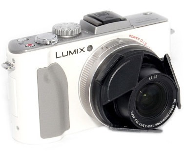 Автоматическая крышка защитная для фотокамеры Panasonic DMC-LX3 / Leica D-LUX4 серебристого цвета