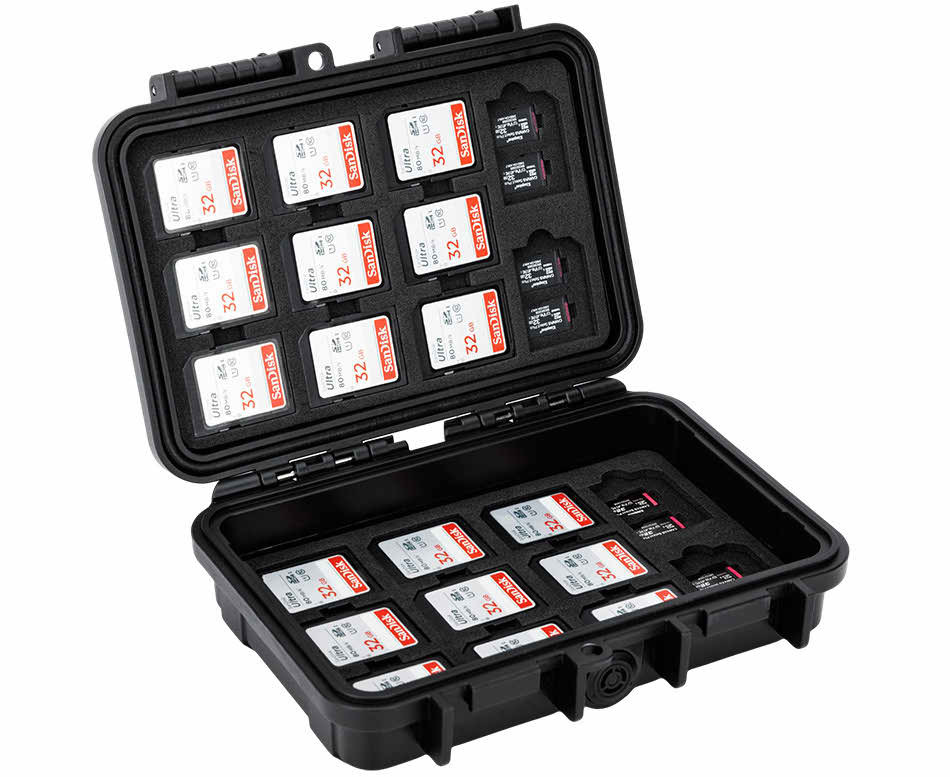 Защитный бокс на 90 шт microSD, 33 шт SD и 12 шт CFexpress Type A