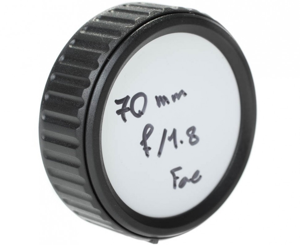 Задняя крышка на объективы Nikon с возможностью подписи