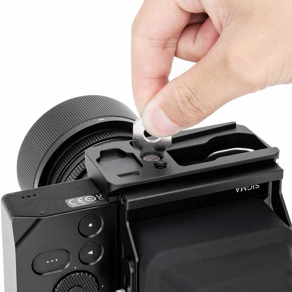 Съёмный видоискатель для ЖК-экрана Sigma BF с увеличением 300% (чёрный цвет)