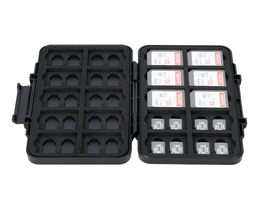 Защитный бокс на 20 SD и 40 microSD карт памяти
